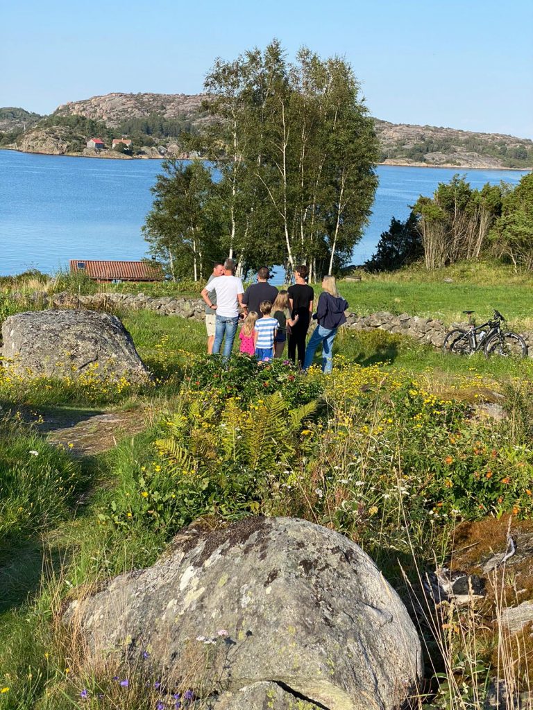 Hemester på Lyrön utanför Orust. 