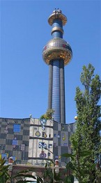 Hundertwasser´s kraftverk vid Donau