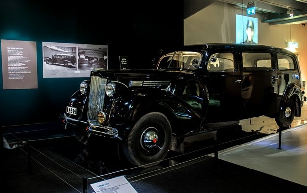 En helt unik polisbil – en Packard, en av sevärdheterna som visas på Polismuseet.