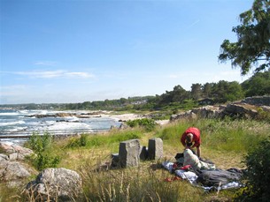 Bornholm har många vackra områden där man kan slå sig ner och sitta och njuta av naturen i lugn och ro