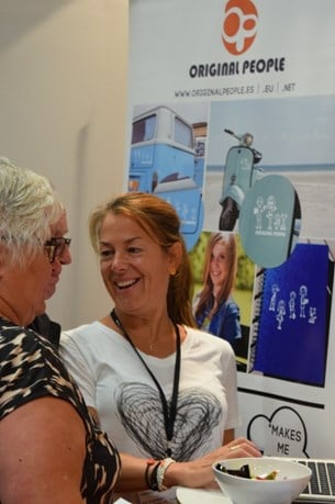 Mia Svensson möter besökare på Elmiamässan 2015.