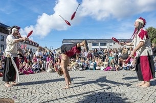 Söderköpings gästabud är en medeltida folkfest på Söderköpings gator.