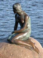 Den lille havfrue skapades 1913 av bildhuggaren Edvard Eriksen
