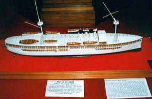 I museet finns en modell av båten som kungen kom till Sverige med 1897. Den var både ett örlogsfartyg och en lustjakt – 300 fot lång och bestyckad med 24 kanoner.