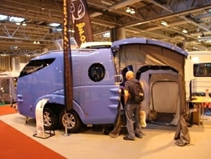 Trippbuddy har tagits fram för att utmana normerna för hur en husvagn ser ut. Om man nu väljer att kalla den för husvagn?
