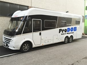 Världens första Led UV-ljus (12/24 VDC) monterad på husbil modell Dethleffs, Globetrotter XLi.