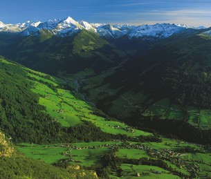 Naturen vid Alpbachtal.