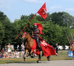 Nordic Knights utspelar sig den 19-21 juni och den 27-29 juli.