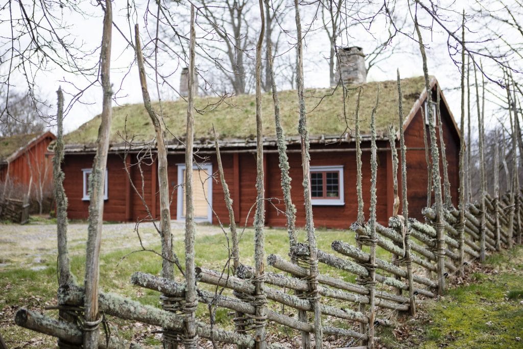 En av byggnaderna i Carl von Linnés födelseort Råshult. 